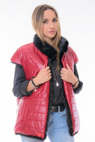 Gilet-visone-black-reversibile-con-piumino-trapunta-rossa---front-2---DSC_8259