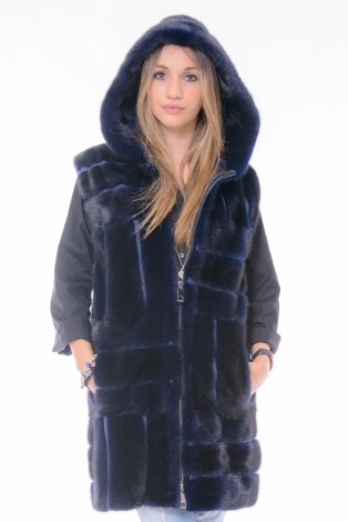 Gilet-visone-blackblue-con-cappuccio-asimmetrico---front-2---DSC_8280